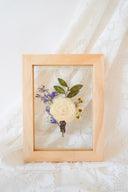Add-On - Boutonniere Frame